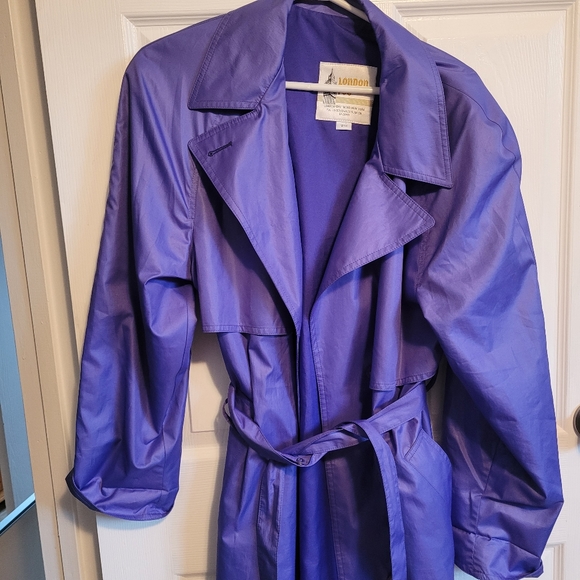 Retro and Wonderful Purple Vintage London Fog long coat! - Picture 2 of 16